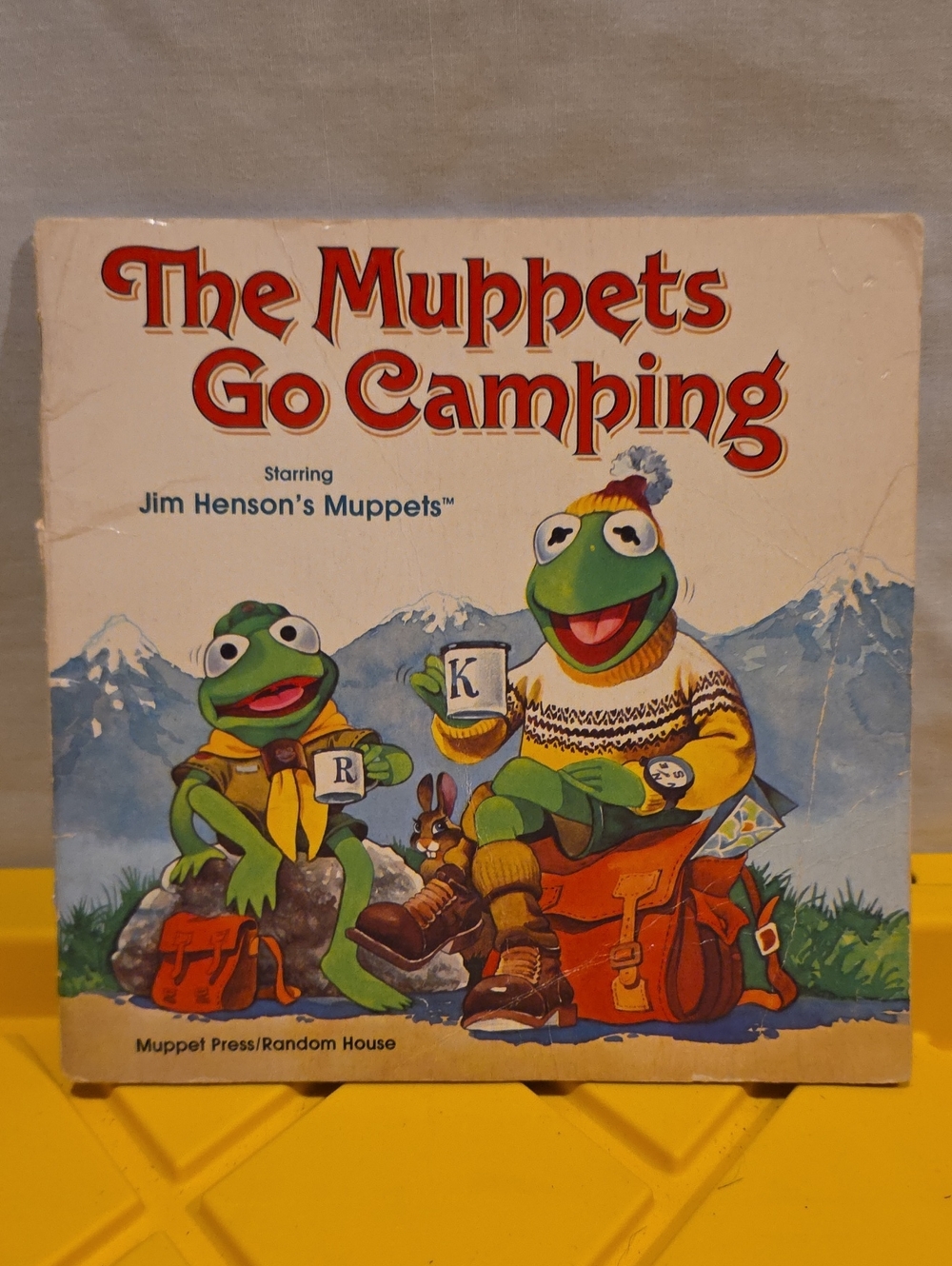 Green Camping Book - The Muppets Go Camping